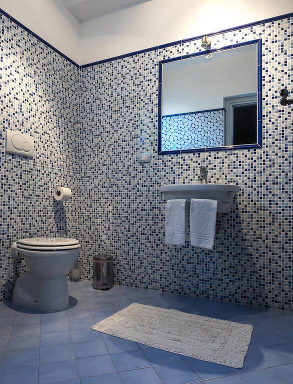 B&B Corte Degli Struzzi Pescia Romana Room photo